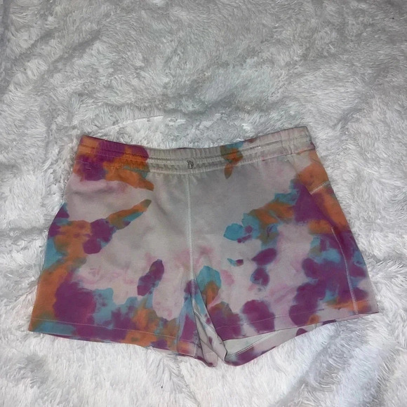 RARE Lululemon Softstream High Rise Short in Tie Dye size 12 Pink Purple Blue - Picture 5 of 6